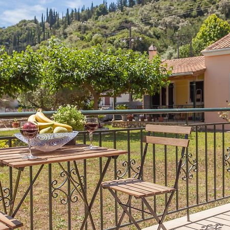 Cozy Apartments In City'S Suburbs Lefkada City Exterior photo